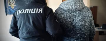 В Одесі затримали чоловіка, який стріляв з пістолета та погрожував людям