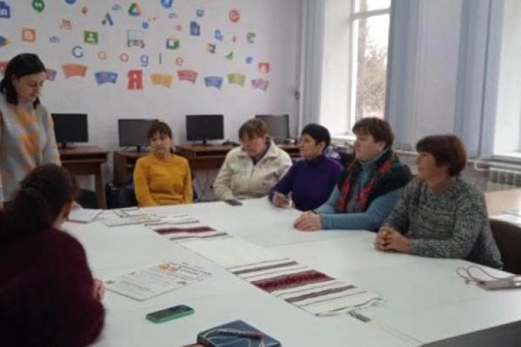 У Теплицькій громаді презентували послугу патронату над дитиною: громада потребує нових патронатних сімей