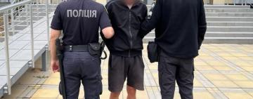 В Одесі судитимуть 23-річного чоловіка за збут зброї та боєприпасів