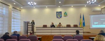 Арциз без світла й під атаками: депутати спрямували кошти на безперебійну роботу міста, але громада досі без статусу зони бойових дій