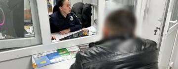 Побив цеглиною по голові: поліцейські затримали жителя Ізмаїльського району за спричинення тяжких тілесних ушкоджень знайомому