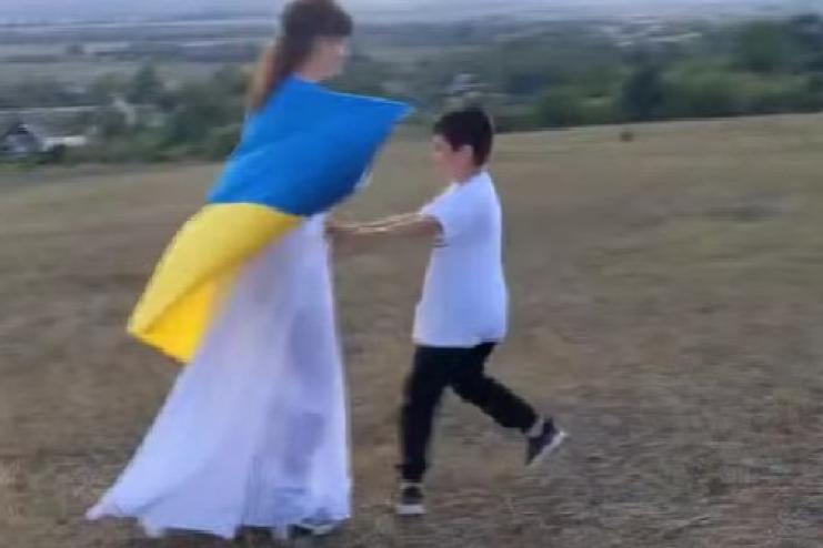 Веселокутський ліцей Теплицької громади відзначив День Соборності України творчою ініціативою