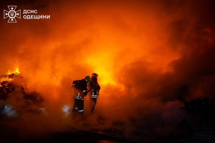 Наслідки нічної атаки на  Одещину ударними безпілотниками
