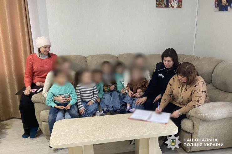 Поліцейські та соціальні служби перевірили родини з дітьми у трьох громадах Білгород-Дністровського району