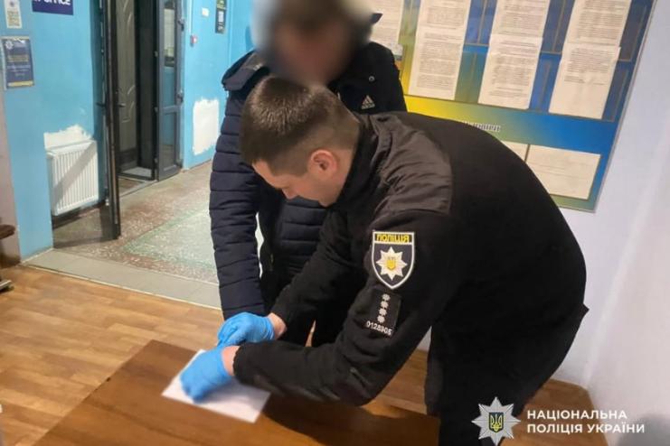 Позбавлення волі загрожує двом молодикам з Березівського району за невиконання судових рішень