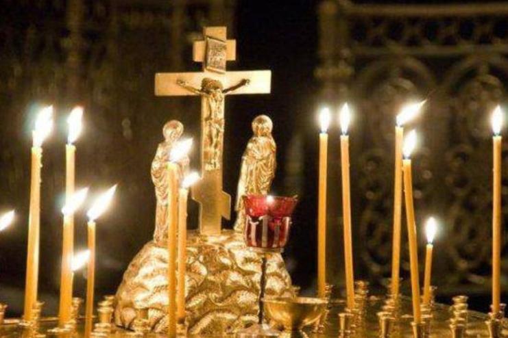 14 лютого. Вселенська батьківська субота. Поминання померлих.