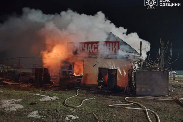 Вночі ворог знову атакував Одещину ударними безпілотниками: є загиблі