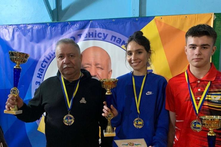 Павлівська громада має чемпіона: Анатолій Черкес переміг у турнірі з настільного тенісу