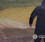 На Одещині судитимуть трьох перевізників за викрадення соєвого шроту на понад 1,6 млн грн