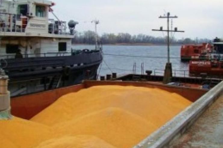 росія вдарила по цивільному судну в Чорному морі: є постраждалі серед екіпажу