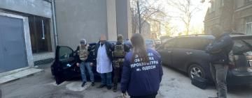 В Одесі лікар-офтальмолог викритий у схемі ухилення від мобілізації