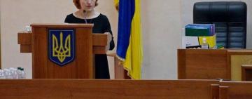Директорка фінансового департаменту Одещини зробила подарунок 7,7 мільйона гривень