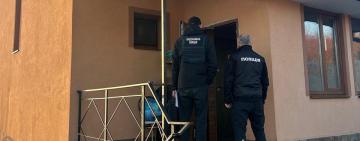 Обшуки в лікарнях оголили головну проблему охорони здоров’я