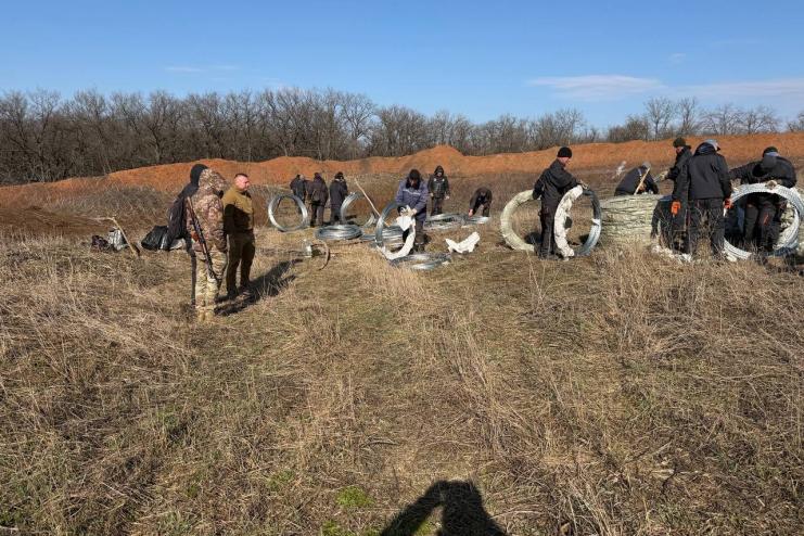 Голови двох громад Білгород-Дністровщини поїхали на Донеччину, щоб підтримати захисників