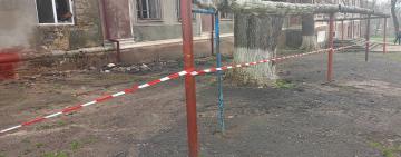 Після пожежі в Бессарабському ліцеї адміністрація закликає не наближатися до місця згарища