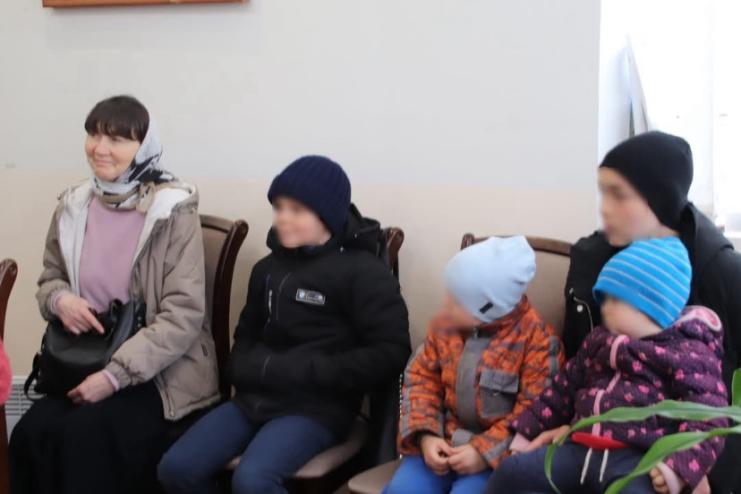 Чотирьох братів із Білгород-Дністровського району влаштували до патронатної родини на Болградщині