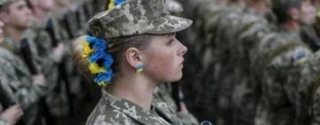Жінок, помилково внесених до військового обліку, знімуть до кінця квітня — Міноборони