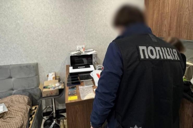 В Одесі затримали 18-річного наркоділка з партією психотропів на 4,5 млн грн