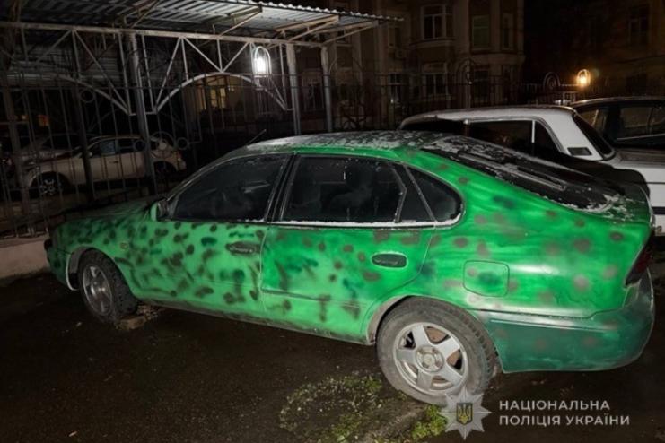 1000 гривень за підпал: в Одесі судитимуть молодика, якому загрожує до 10 років ув’язнення