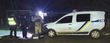 Жителю Болградського району, який кинув у двір односельчанки вибуховий пристрій, поліцейські повідомили про підозру