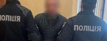 Ремонт з кровавим фіналом: поліцейські затримали жителя Одеси за підозрою у спричиненні тяжких тілесних ушкоджень знайомому