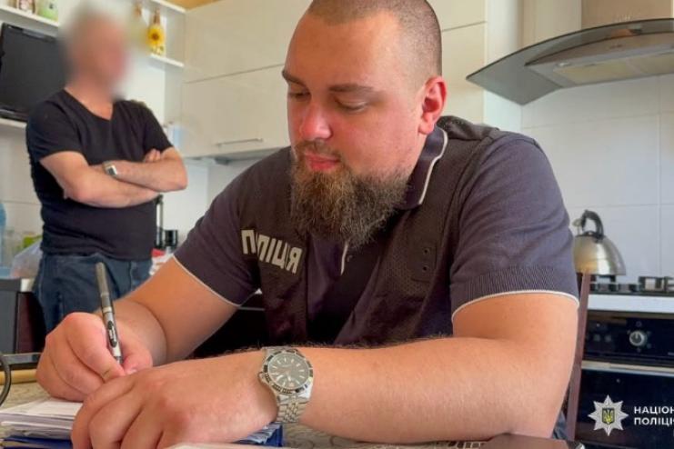 Зарплати для «примарних» солдатів: на Одещині поліція та СБУ викрили організовану злочинну групу військових у багатомільйонних оборудках з держкоштами