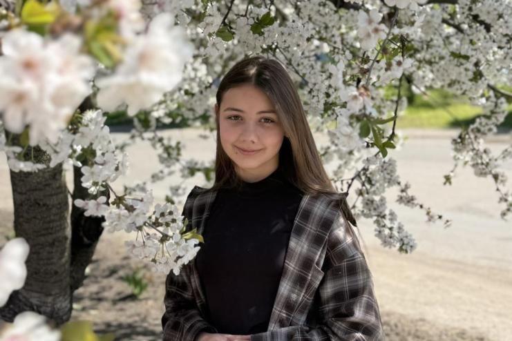 Юна читачка з Теплицької громади здобула І місце на обласному конкурсі читців