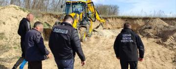 На Одещині викрили незаконний видобуток піску: підозри отримали вісім осіб