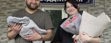 На Одещині у родині прикордонників народилася донечка Аміра