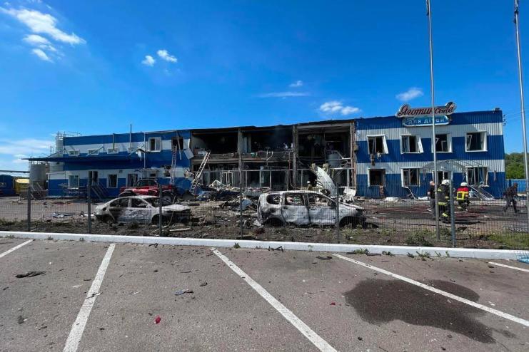 Унаслідок ракетного удару по Одещині постраждали працівники дорожньої галузі