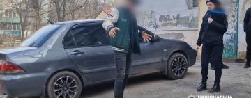 На Одещині судитимуть 31-річного чоловіка, який на замовлення підпалив два автомобілі преміумкласу 