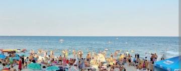 В Одесі рятувальники витягли з моря п’ятьох людей, яких віднесло течією