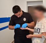 На Одещині матір звіряче побила маленького сина:  дитина в лікарні, жінка під вартою