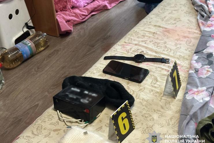 Побив та задушив: за доказами поліцейських в Одесі судитимуть чоловіка, який позбавив життя дружину