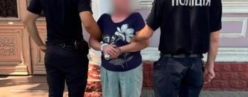 Поліцейські повідомили жительці Кілії про підозру у спричиненні тяжких тілесних ушкоджень знайомій