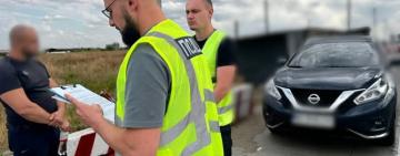 На Миколаївщині поліцейські затримали водія, який ймовірно спровокував ДТП, що призвела до загибелі 12 людей