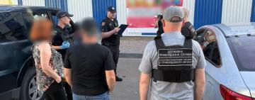 На Одещині викрили співмешканців, які переправляли чоловіків через кордон поза пунктами пропуску