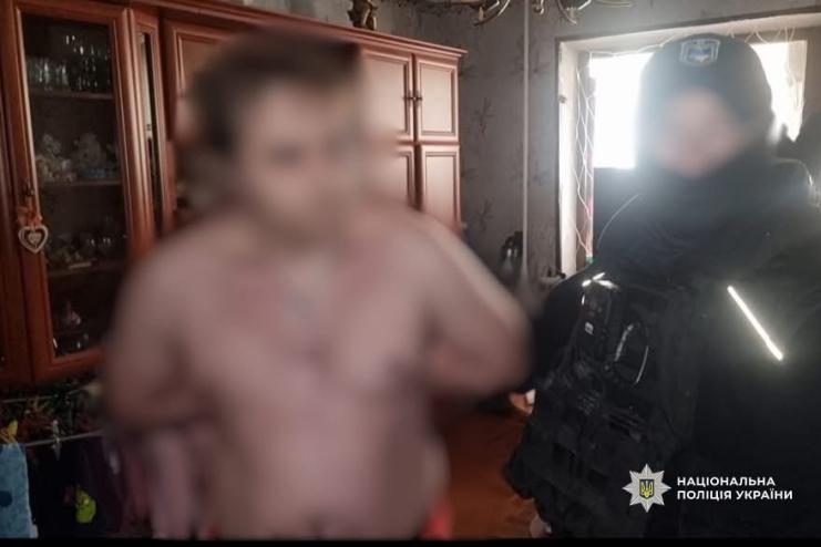 Виманювали у людей гроші за «активацію» неіснуючих кредитів»: одеські поліцейські припинили діяльність групи шахраїв