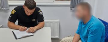 Побив кота об стіну та викинув у смітник: в Одесі поліція розслідує факт жорстокого поводження з твариною