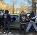 В Одесі СБУ викрила злочинне угруповання рекетирів, яке вимагало гроші у місцевих жителів