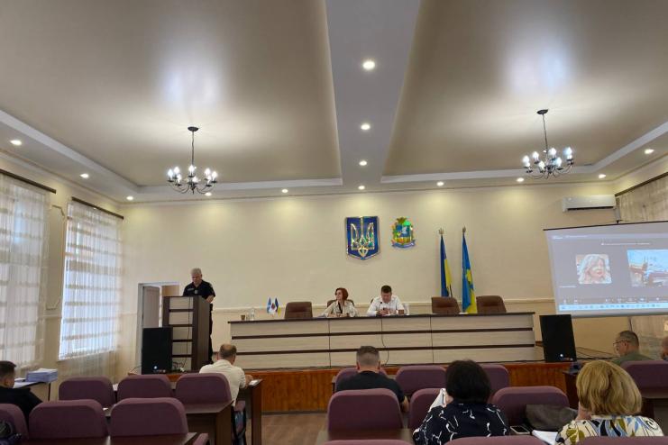 Депутатський корпус заслухав звіт поліцейського офіцера Арцизької громади