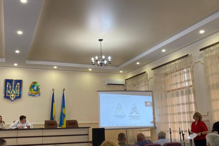 329 голосів за бренд та сесія на межі кворуму. Поговоримо про байдужість в Арцизькій громаді?