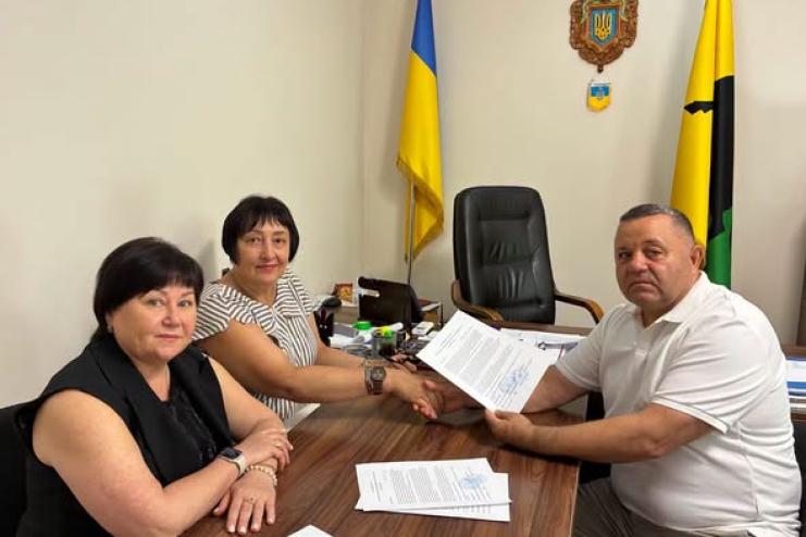 У Бессарабській громаді сімейній лікарці надали допомогу на придбання житла