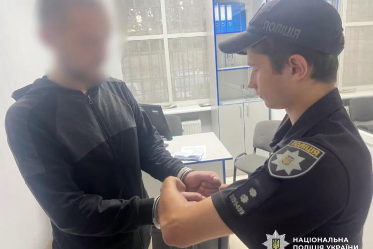 На Одещині військовослужбовця, який перебував у СЗЧ, підозрюють у жорстокому побитті товариша