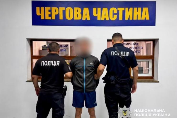 В Одесі затримали чоловіка, який стріляв у бік працівників РТЦК та СП: поранено чотирьох людей