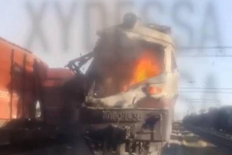 На Одещині реактивний безпілотник влучив у локомотив пасажирського поїзда