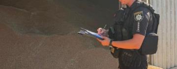 Трагедія на підприємстві в Ізмаїлі: 54-річного чоловіка на смерть засипало зерном