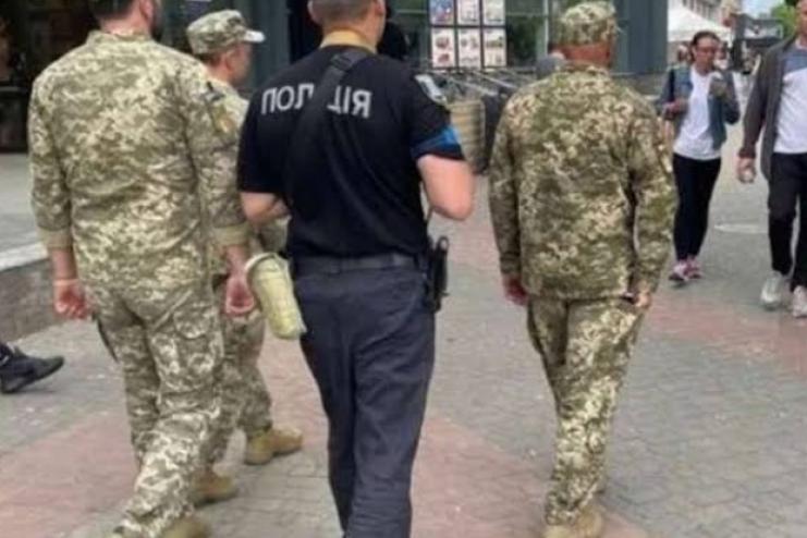 Реформа ТЦК в Україні: уряд планує цифровізацію та більший акцент на рекрутингу