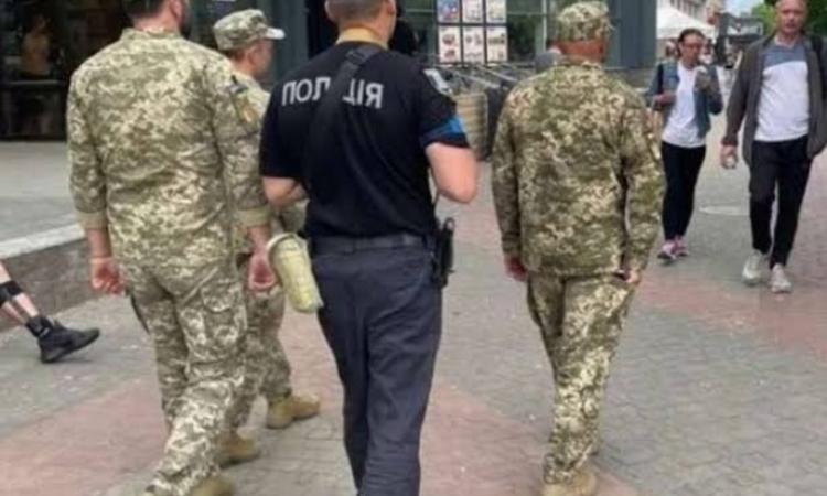 Реформа ТЦК в Україні: уряд планує цифровізацію та більший акцент на рекрутингу