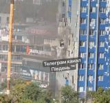 Вже відомо про сімох постраждалих: в Одесі ліквідовують наслідки атаки реактивного БпЛА в людному місці